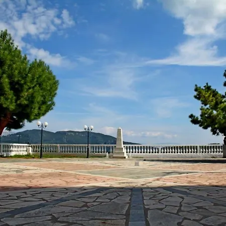 Διαμέρισμα Stone House Platon