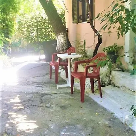 Διαμέρισμα Stone House Platon